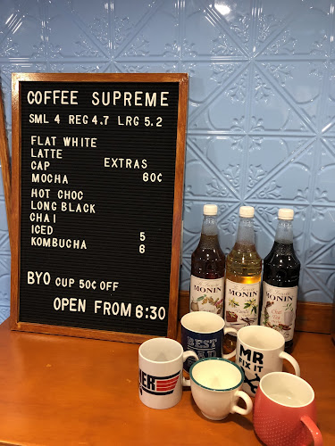 Comentarii opinii despre Johnny Crema