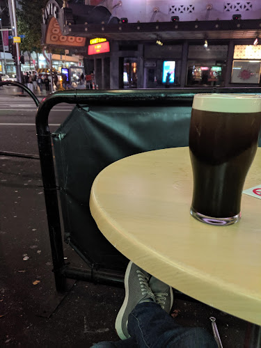 Comentarii opinii despre Father Ted's Original Irish Pub