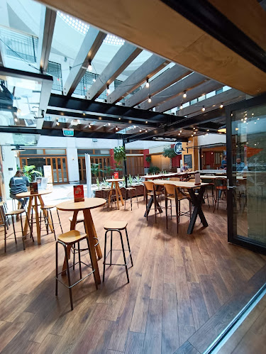 Eat Burger - Hospitality and gastronomy