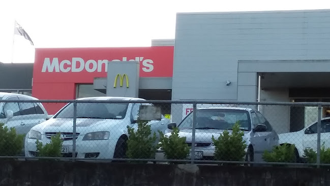 McDonald's Te Awamutu - Hospitality and gastronomy