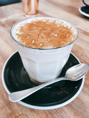 Nina's Kitchen Open Times