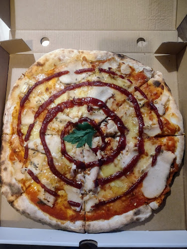 Opinii despre The Hot Rock Gourmet Pizza Pasta Bar în Nelson - Hospitality and gastronomy