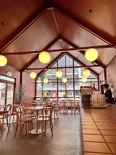 August Eatery - Hospitality and gastronomy