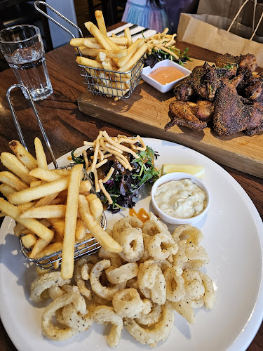 Shani's Family Eatery and Bar Phone number