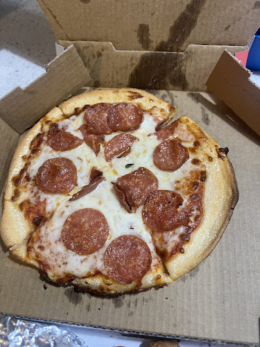 Opinii despre Domino's Pizza Hobsonville în Auckland - Hospitality and gastronomy