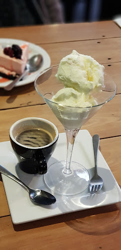 Morriesons Cafe & Bar - Hospitality and gastronomy