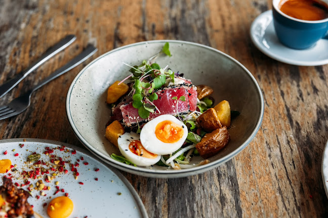 Elizabeth Cafe & Larder - Tauranga