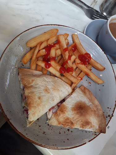 Comentarii opinii despre The Coffee Club Sylvia Park