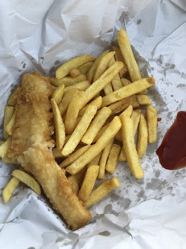 Opinii despre Pukehina Beach Store & Takeaway în Pukehina - Hospitality and gastronomy