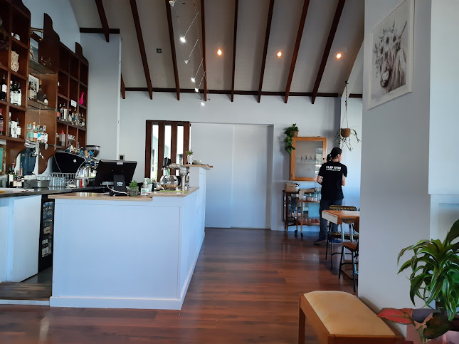 Slip Inn Marlborough - Hospitality and gastronomy