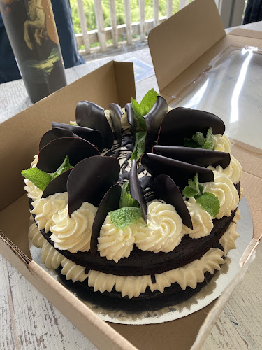 Niche Nibbles NZ (Tracy Bakes Keto)