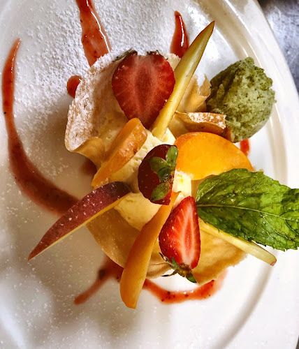 Reviews of Le Bistro des Gourmets in Auckland - Hospitality and gastronomy