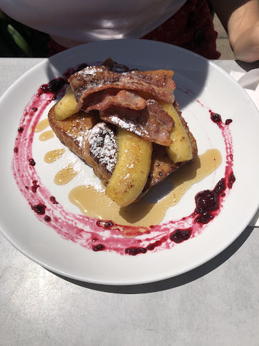 Reviews of Infinite Cafe in Raumati Beach - Hospitality and gastronomy