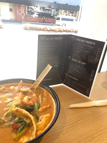 Opinii despre Hollywood Bakery Espresso în Hamilton - Hospitality and gastronomy