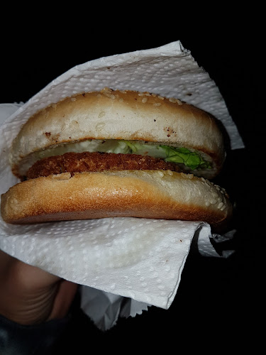 Reviews of Belly Busters Take Out in Levin - Hospitality and gastronomy