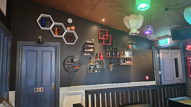 Opinii despre Retropolitan Social în Christchurch - Hospitality and gastronomy