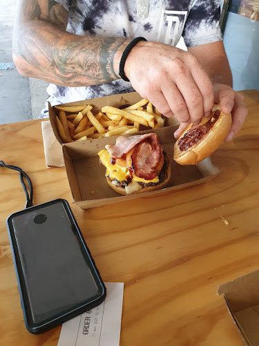 Comentarii opinii despre RE Burger Tauranga