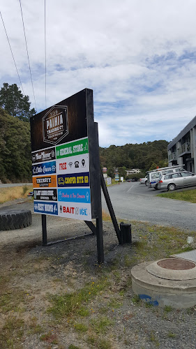 Roadrunner Tavern - Hospitality and gastronomy