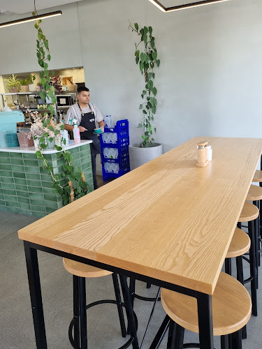 Alfies Cafe - Hospitality and gastronomy