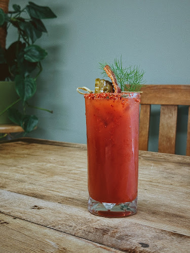 Okere Falls Store + Craft Beer Garden - Okere Falls