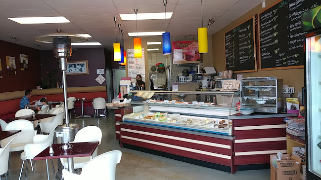 Vista Cafe - Hospitality and gastronomy