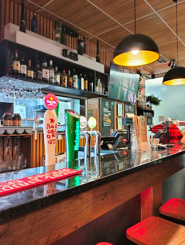 Opinii despre Gourmet Burger and Brew Kitchen în Auckland - Hospitality and gastronomy