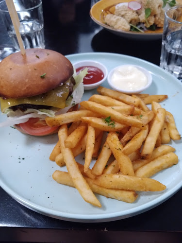 Beachlands Chartered Club Phone number