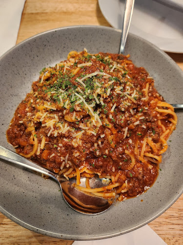 La Porchetta Restaurant Dunedin Phone number