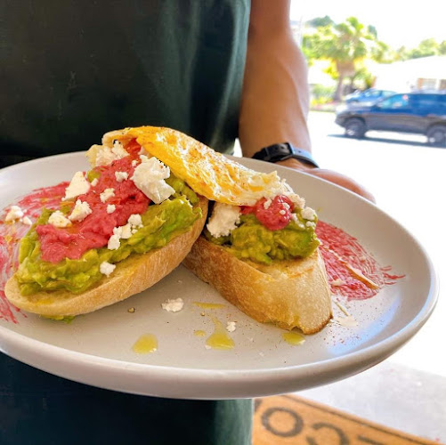 Comentarii opinii despre CAFE BLUE WHALE