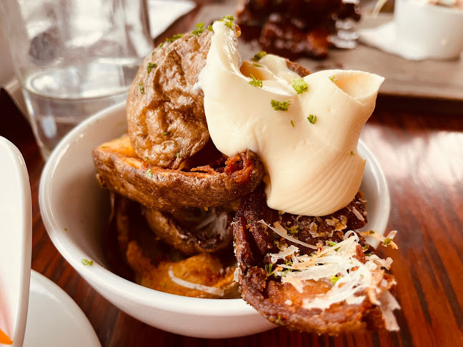 Comentarii opinii despre Flames on Forty Restaurant Bar at The Hotel Nelson