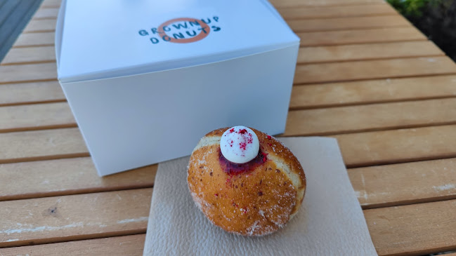 Comentarii opinii despre Grownup Donuts