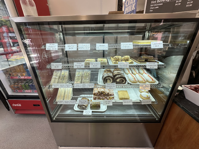 Comments and reviews of Island Bay Bakery