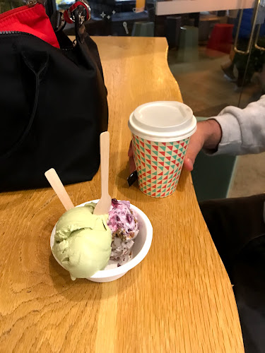 Island Gelato Co. CBD Ferry Terminal Phone number