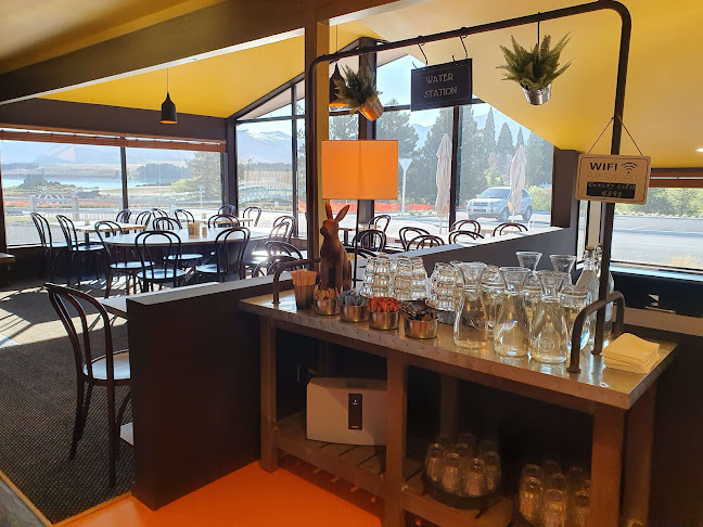 Jack Rabbit Café & Bar