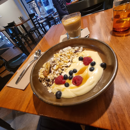 Comentarii opinii despre MELBA Vulcan