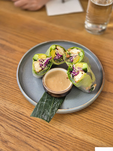 Comentarii opinii despre Cafe Hanoi