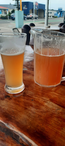 Opinii despre Salty Dog Cafe & Bar în New Plymouth - Hospitality and gastronomy