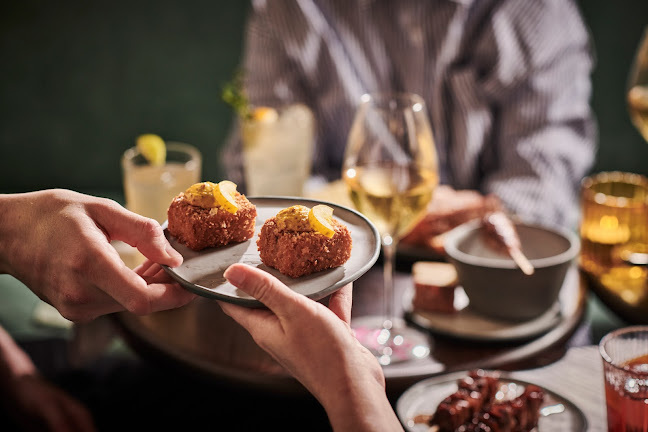 Reviews of Plonk in Wellington - Hospitality and gastronomy