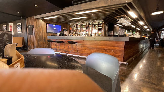 Opinii despre Stacks, Pizza & Burger Bar în Queenstown - Hospitality and gastronomy