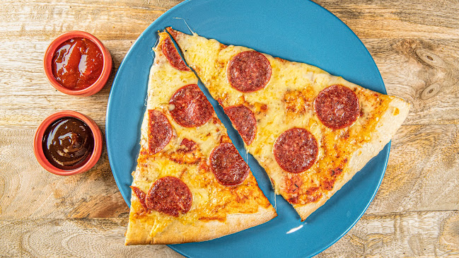 Opinii despre Wholly Bagels & Pizza Thorndon în Wellington - Hospitality and gastronomy