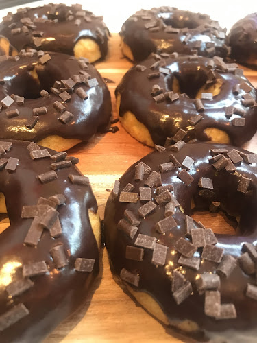 Let Them Eat Vegan - Hospitality and gastronomy