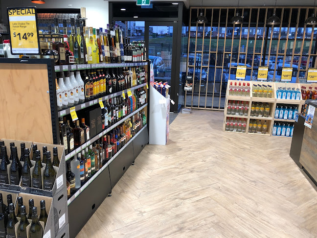 5 & 7 Long Bay Village, 88 Te Oneroa Way, Torbay, Auckland 0792, New Zealand