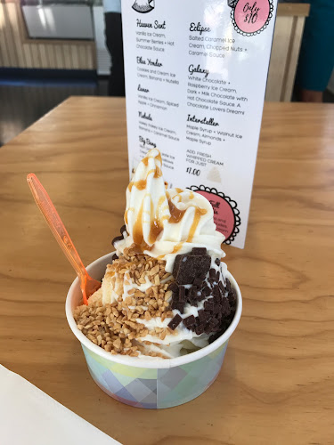 Yo and Co. - Hospitality and gastronomy