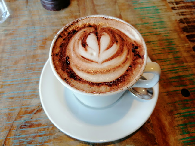 Opinii despre Oliver's Cafe Orewa în Orewa - Hospitality and gastronomy