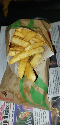 Nando's New Lynn - Hospitality and gastronomy