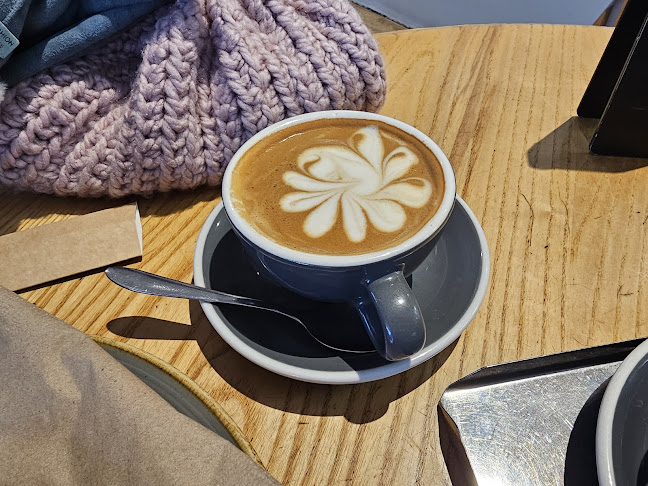 Comentarii opinii despre Moinho Café