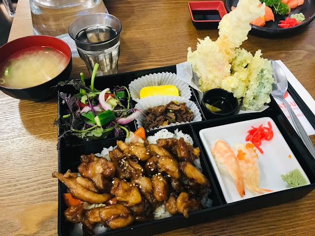 Comentarii opinii despre Katsubi Cafe & Restaurant