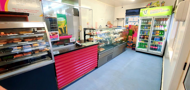 Lytton West Bakery - Hospitality and gastronomy