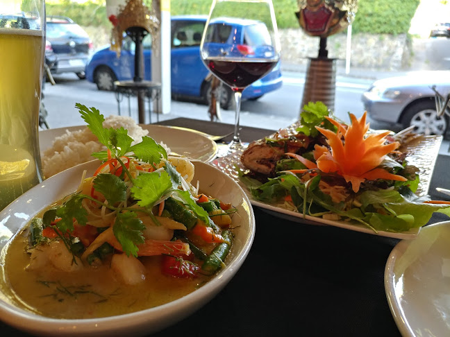 Reviews of Pla Thong Thai Restaurant & Takeaways in Auckland - Hospitality and gastronomy