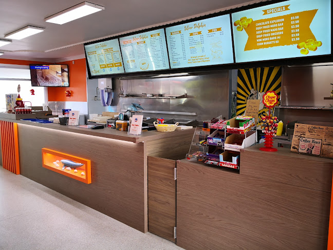 Reviews of Silver Dolphin Fish n Chips@ Parklands in Christchurch - Hospitality and gastronomy